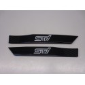 STI Kotflügel Seiten Embleme Schwarz/Weiss Subaru Impreza STI 2007-2014